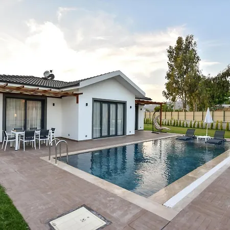 Asya Villas וילה *